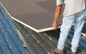 benefits of insulating Whelpo flat roofing
